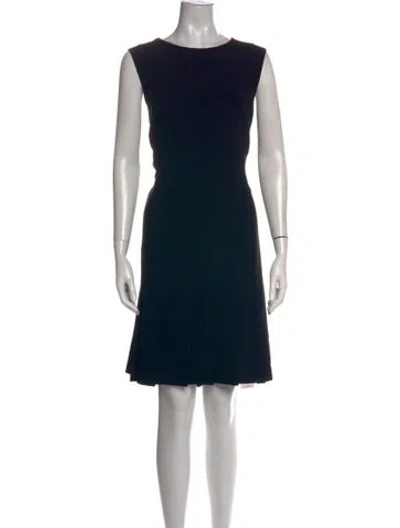 Pre-owned Theory Crew Neck Knee-length Dress In Blue