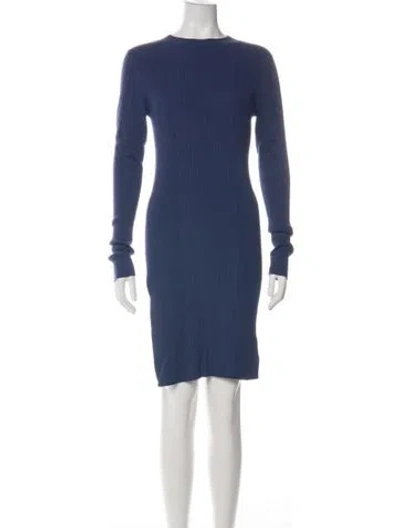 Pre-owned Theory Crew Neck Knee-length Dress In Green