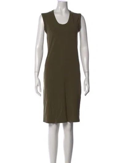 Pre-owned Theory Crew Neck Knee-length Dress In Green