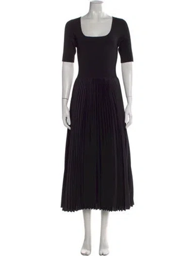 Pre-owned Theory Crew Neck Long Dress In Black