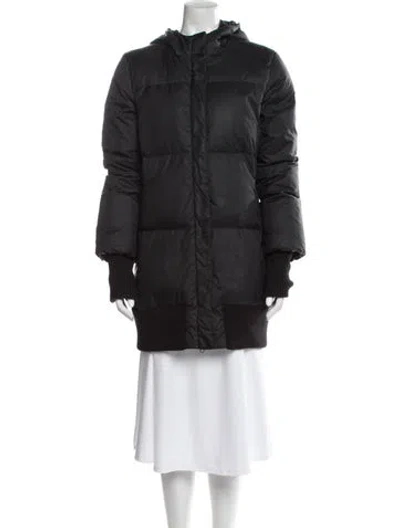 Pre-owned Theory Down Jacket In Black
