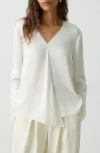 Theory Relaxed V-neck Blouse In Silk Georgette In White