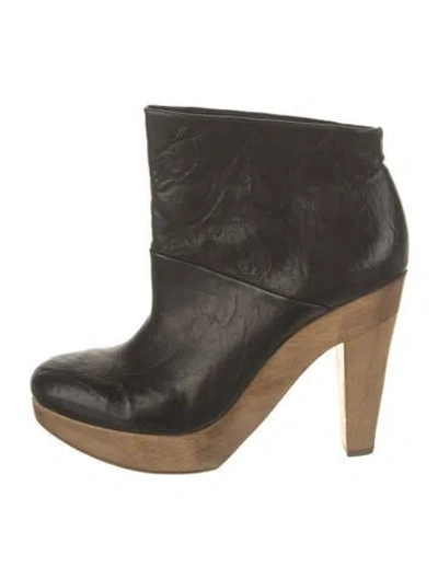 Pre-owned Theory Leather Boots In Black