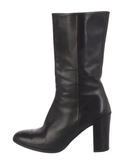 Pre-owned Theory Leather Boots In Black