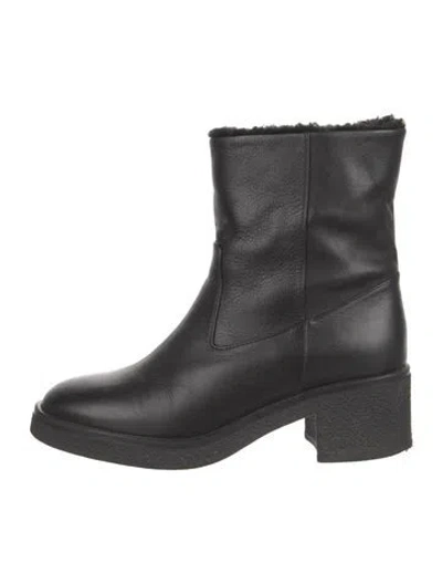 Pre-owned Theory Leather Boots In Black