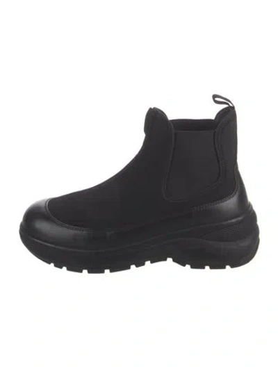 Pre-owned Theory Leather Chelsea Boots In Black