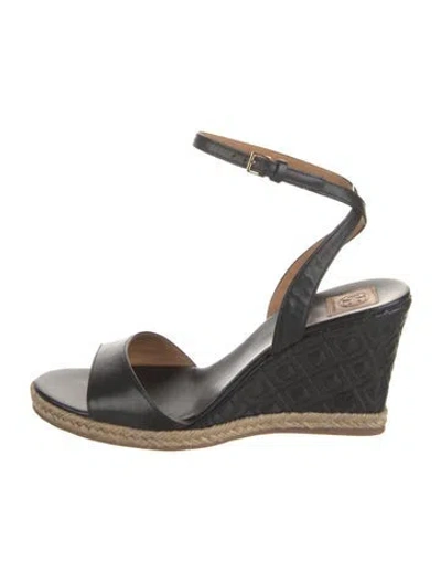 Pre-owned Theory Leather Patterned Sandals In Black