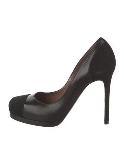 Pre-owned Theory Leather Pumps In Black