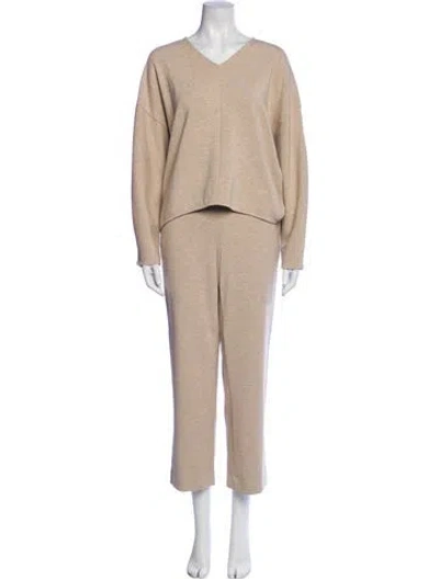 Pre-owned Theory Lounge Set In Neutral