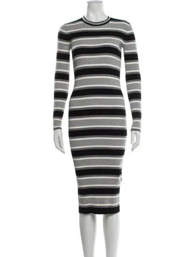 Pre-owned Theory Merino Wool Midi Length Dress In White