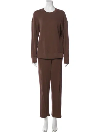 Pre-owned Theory Pajamas In Brown