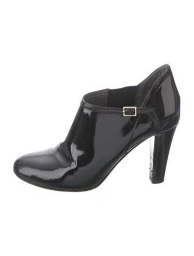 Pre-owned Theory Patent Leather Pumps In Black