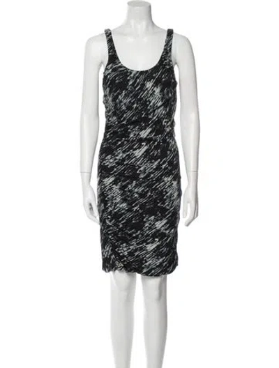 Pre-owned Theory Printed Knee-length Dress In Black