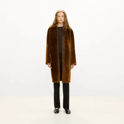 Theory Reversible Trench Coat In Shearling In Brown