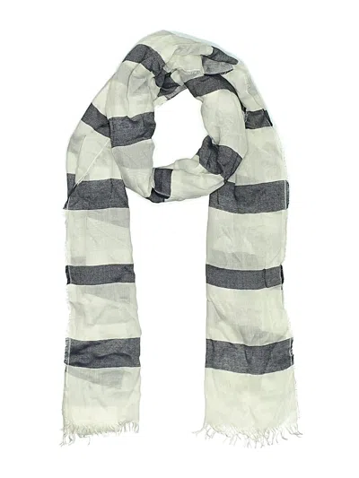 Pre-owned Theory Scarf In Blue