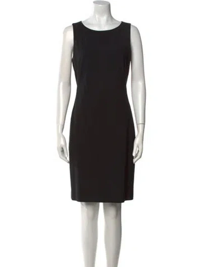 Pre-owned Theory Scoop Neck Knee-length Dress In Black