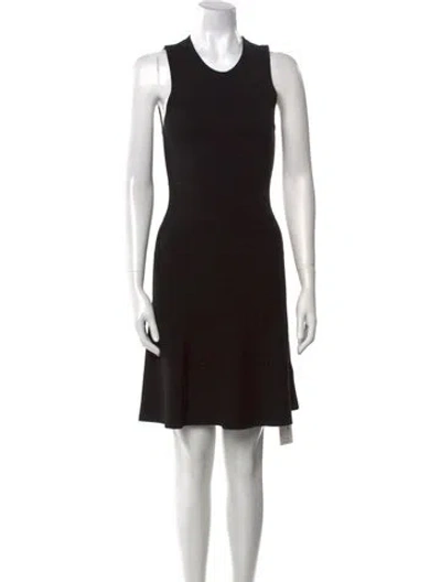 Pre-owned Theory Scoop Neck Knee-length Dress In Black