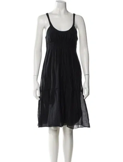 Pre-owned Theory Scoop Neck Knee-length Dress In Black