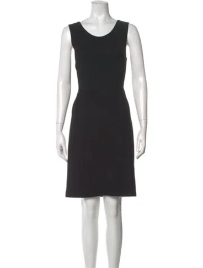 Pre-owned Theory Scoop Neck Knee-length Dress In Black