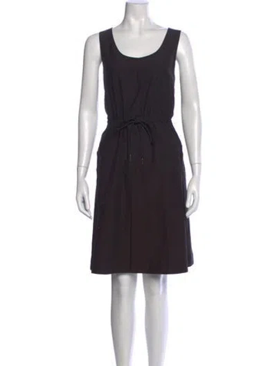 Pre-owned Theory Scoop Neck Knee-length Dress In Black