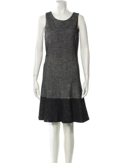 Pre-owned Theory Scoop Neck Knee-length Dress In Gray