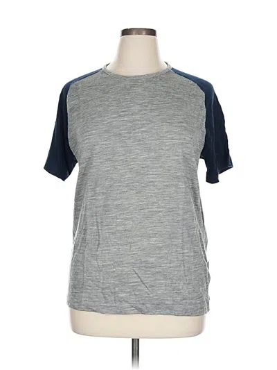 Pre-owned Theory Short Sleeve T-shirt In Gray