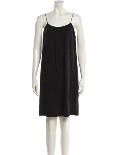 Pre-owned Theory Silk Knee-length Dress In Black