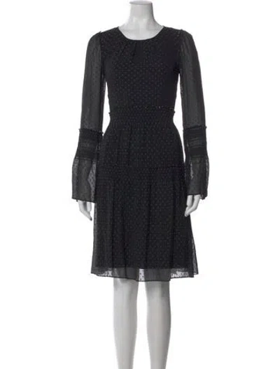 Pre-owned Theory Silk Knee-length Dress In Black