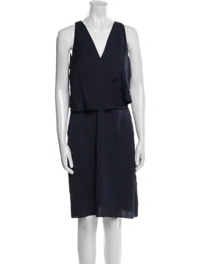 Pre-owned Theory Silk Knee-length Dress In Blue
