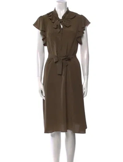 Pre-owned Theory Silk Knee-length Dress In Green