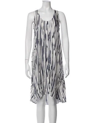 Pre-owned Theory Silk Midi Length Dress In White