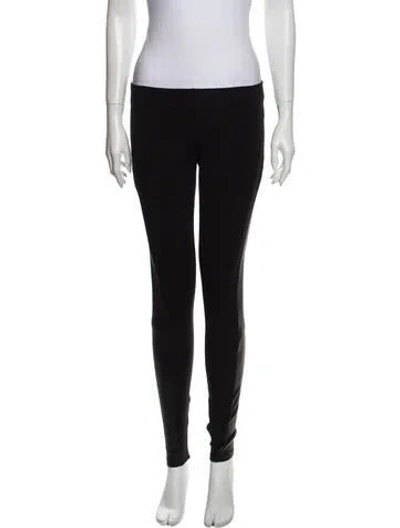 Pre-owned Theory Skinny Leg Pants In Black
