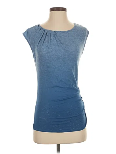 Pre-owned Theory Sleeveless T-shirt In Blue