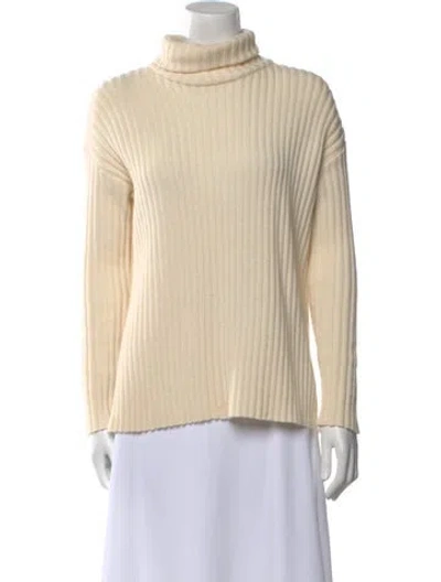 Pre-owned Theory Turtleneck Sweater In White