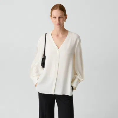 Theory V-neck Blouse In Silk Georgette In White