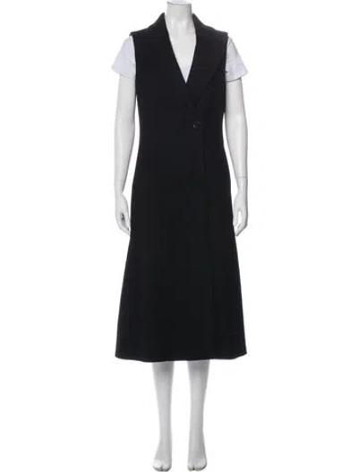 Pre-owned Theory Virgin Wool Coat In Black