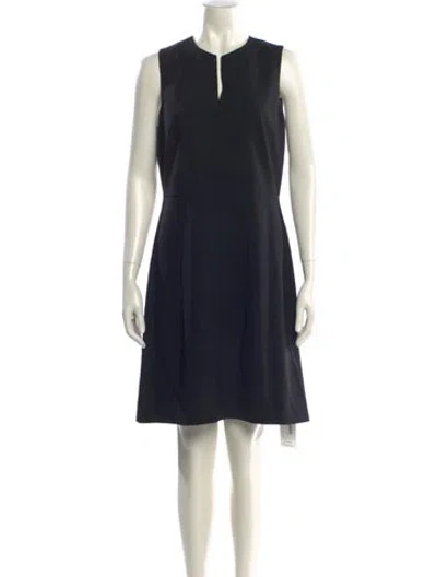 Pre-owned Theory Virgin Wool Knee-length Dress In Black