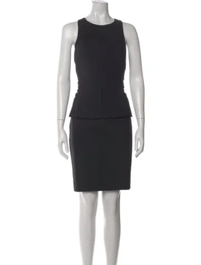 Pre-owned Theory Virgin Wool Knee-length Dress In Black