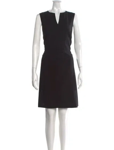 Pre-owned Theory Virgin Wool Knee-length Dress In Black