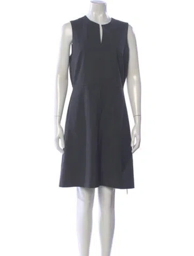 Pre-owned Theory Virgin Wool Knee-length Dress In Gray