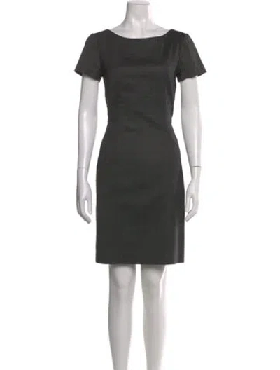 Pre-owned Theory Virgin Wool Knee-length Dress In Gray