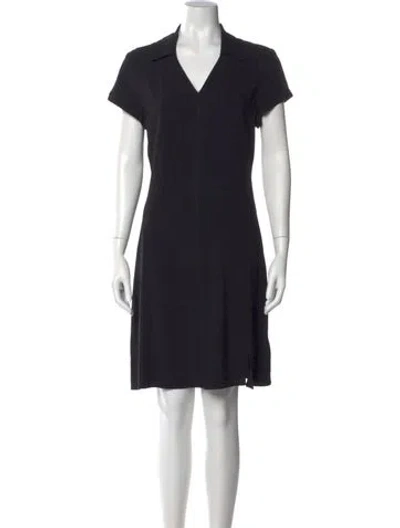 Pre-owned Theory V-neck Knee-length Dress In Black