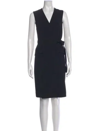 Pre-owned Theory V-neck Knee-length Dress In Black