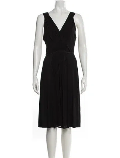 Pre-owned Theory V-neck Knee-length Dress In Black