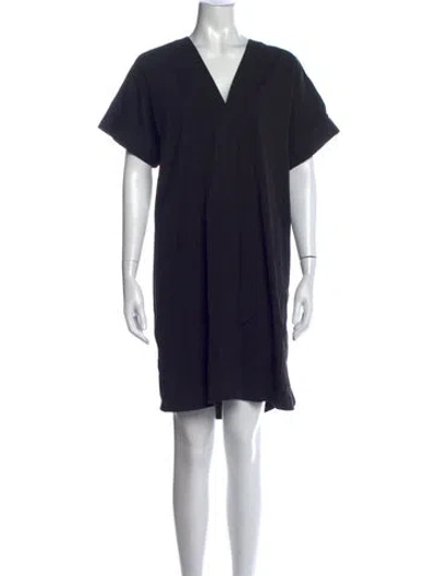 Pre-owned Theory V-neck Knee-length Dress In Black