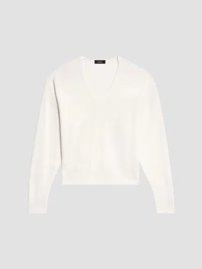 Theory Relaxed V Neck Cashmere Sweater Ivory In White