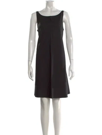 Pre-owned Theory Wool Knee-length Dress In Black