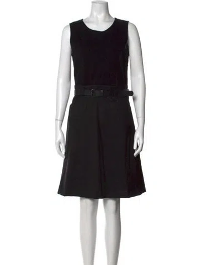 Pre-owned Theory Wool Knee-length Dress In Black