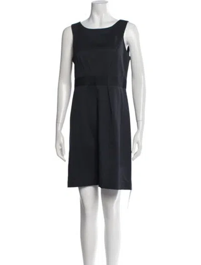 Pre-owned Theory Wool Knee-length Dress In Blue