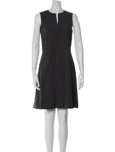 Pre-owned Theory Wool Knee-length Dress In Gray